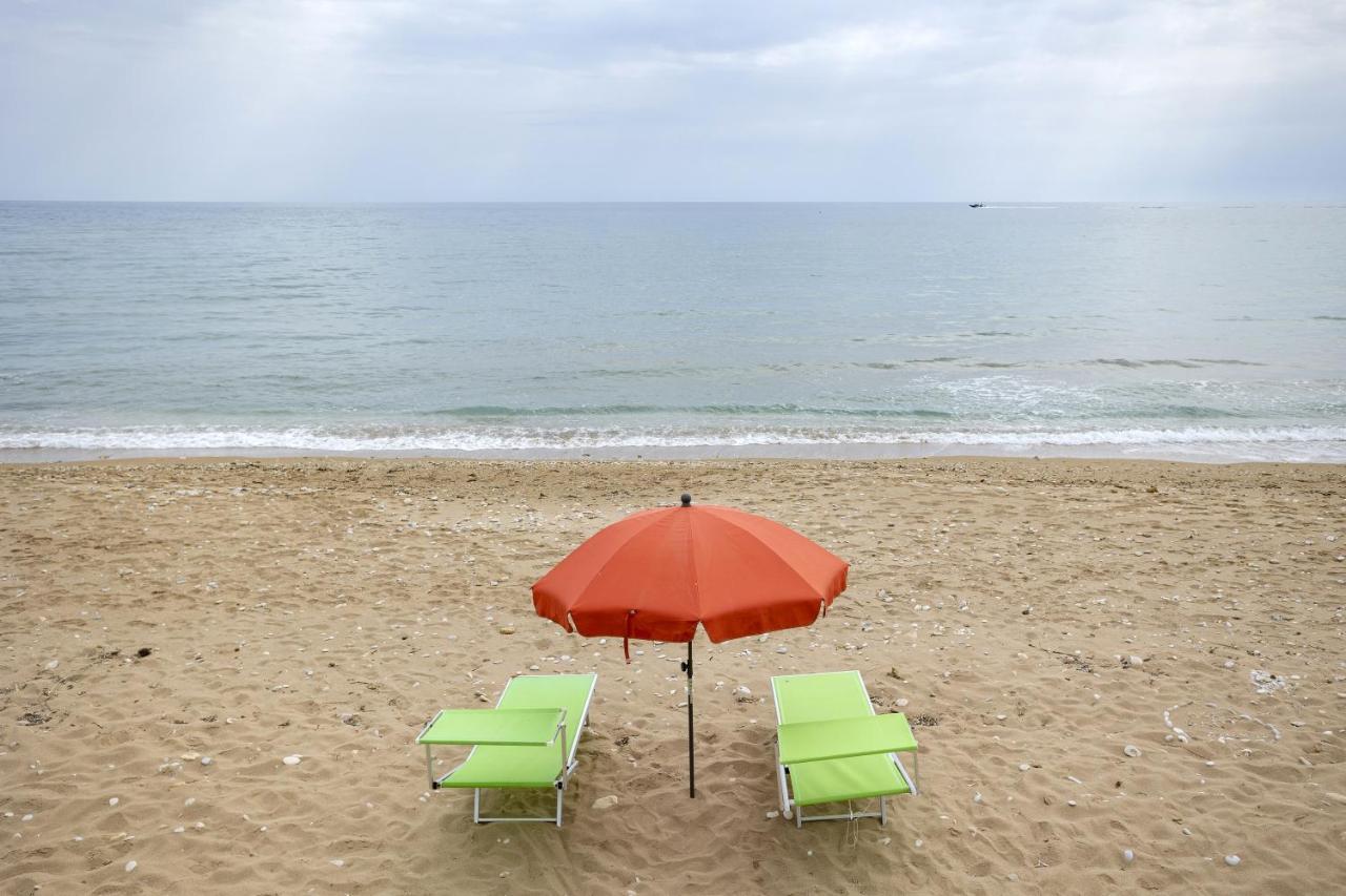 3 Sirene Sciacca Fronte Mare别墅 外观 照片